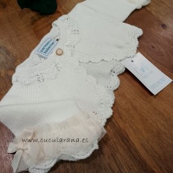 Chaqueta de punto de niña blanca