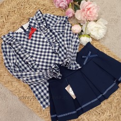 Noma Fernandez blusa y falda milan
