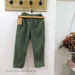 Pantalón verde borreguito...