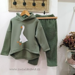 Pantalón verde borreguito mia y lia
