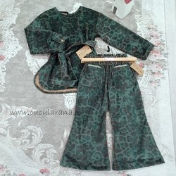 Casaca o blusa camuflaje de mia y lia