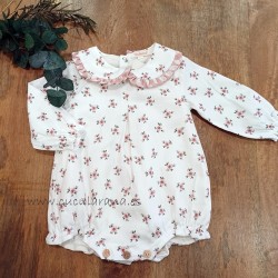 Pelele niña flores rosa