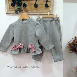 Conjunto niña chándal gris...