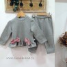 Conjunto niña chándal gris lazo vichy granate de kiz