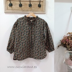 blusa flores mia y lia