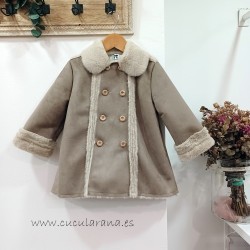 Pelliza cruzada camel-topo de la Martinica