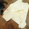 Conjunto jubón con polaina y capota amarillo