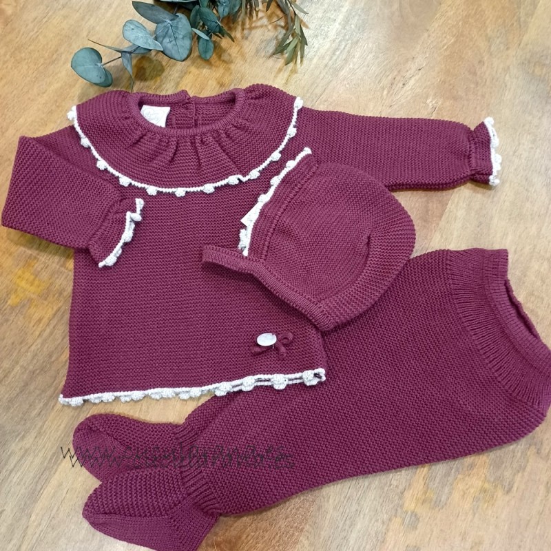 Conjunto jubón con polaina y capota granate