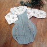 Conjunto de bebe peto con camisa verde menta