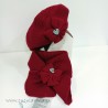 Boina con cuello de punto rojo