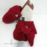 Boina con cuello de punto rojo