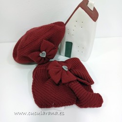 Boina con cuello de punto...