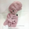 Boina con cuello de punto rosa nude
