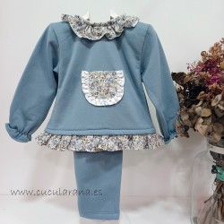 Conjunto bebe felpa azul con florecillas