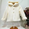 Abrigo punto peluche beige