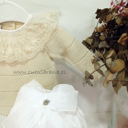 Conjunto bebe lencero crema
