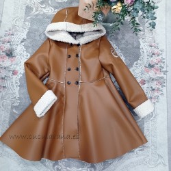 Abrigo capa camel de noma fernandez