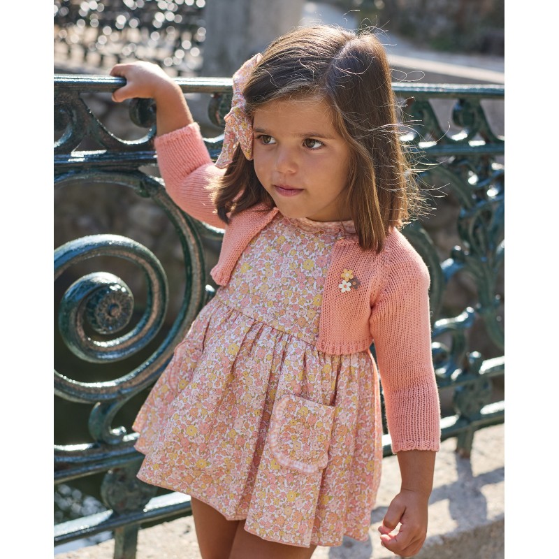 chaqueta corta flores peach de la martinica.