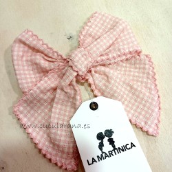 la Martinica lazo de niña cup cake