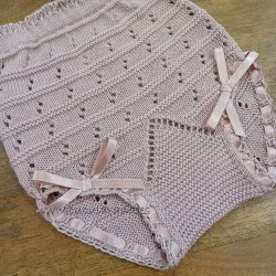 Braguita de niña perle color rosa nude