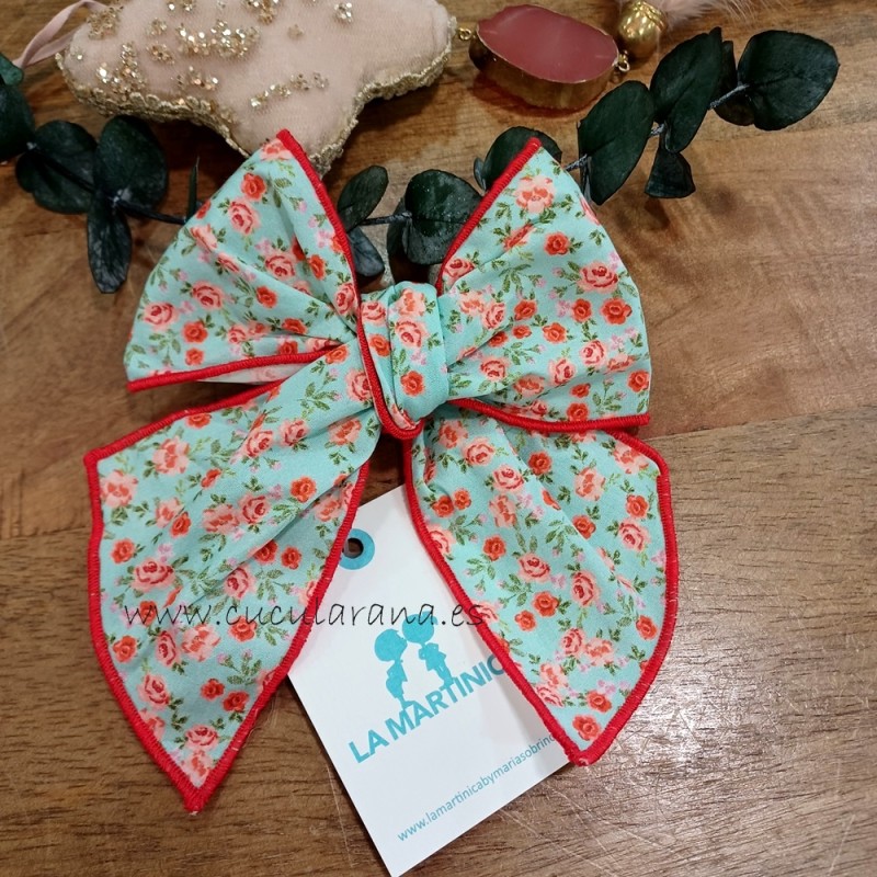 Lazo frambuesa de la martinica