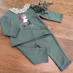 Chandal niña verde liquen...