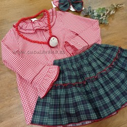 la martinica blusa y falda...