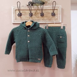 Cesar Blanco Conjunto punto VERDE unisex