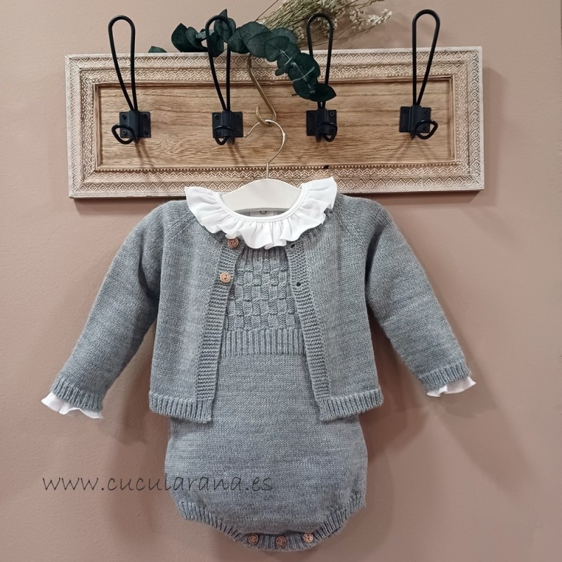 Cesar Blanco conjunto bebe gris