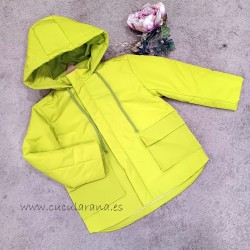 Mia y Lia anorack amarillo limon