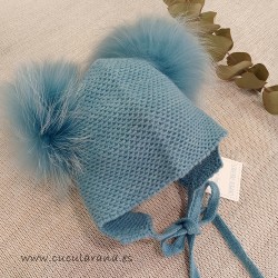 Gorro DOS POMPONES TURQUESA de PELO NATURAL de CARMEN TABENER